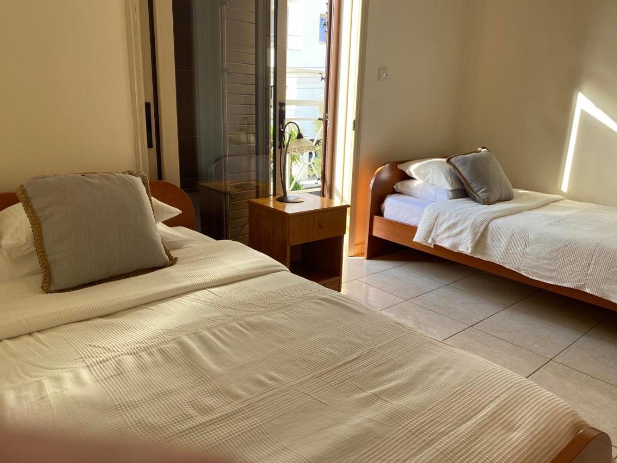 Apartament Cosy House With Pool, Paphos Pafos,Tombs Of Kings מראה חיצוני תמונה